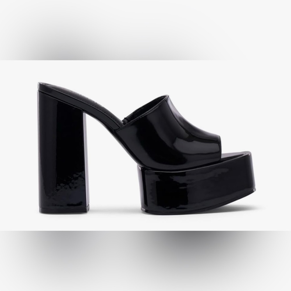 D'Amelio Brands Ravina Platform Slide